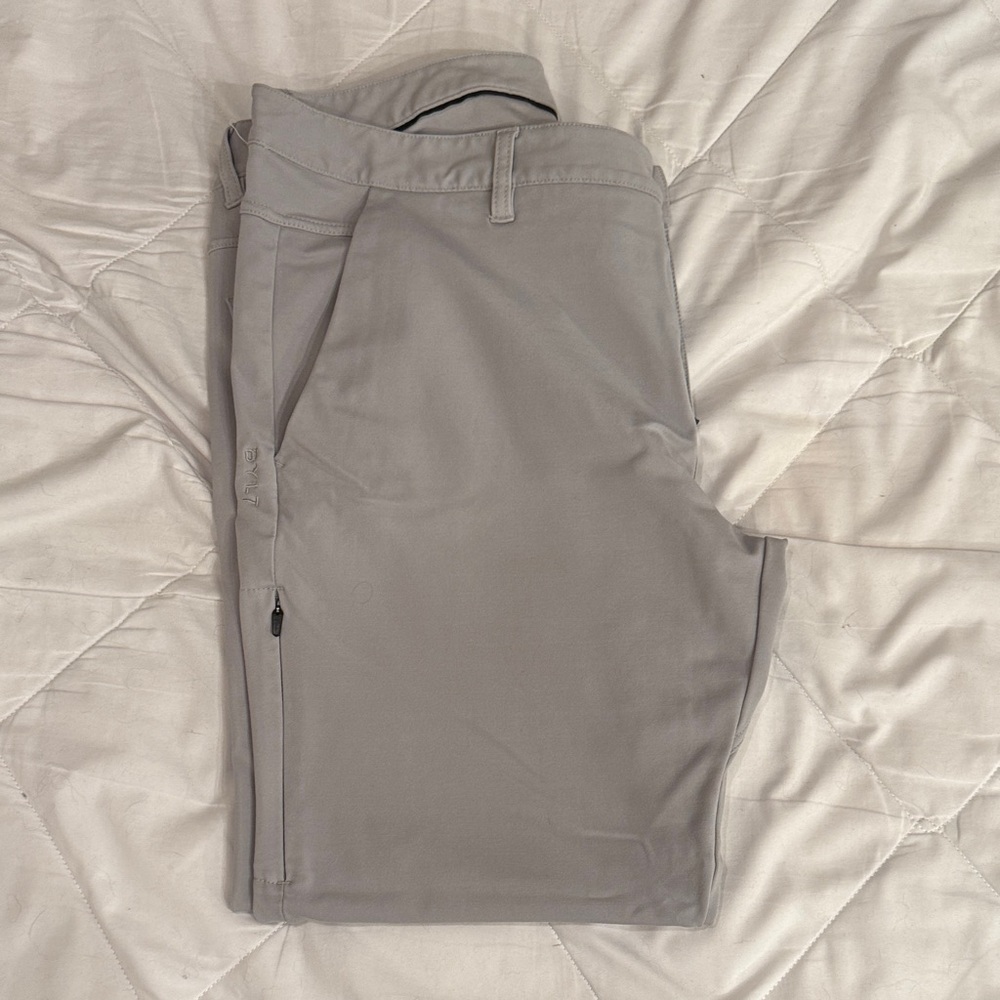 BYLT Basics Everyday Pant 2.0 Light Gray Chinos